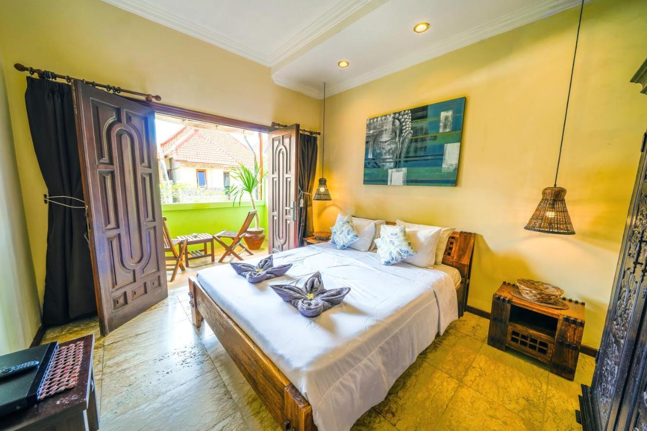 De Cinta Villa - Kuta - 5 Bedrooms - Heart Of Kuta Exterior foto